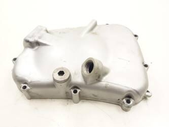 The cover cap covers the stator of the Yamaha X-max 125