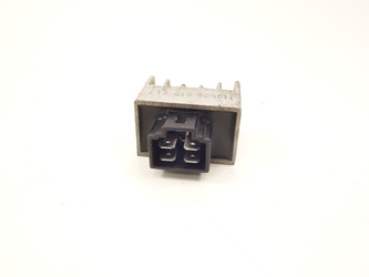 Peugeot Kisbee 50 4t Voltage Regulator