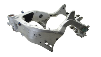 Yamaha Fjr 1300 01-05 Frame With Documents