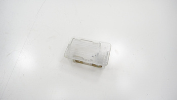 Mp3 350 Lt 18-21 Lampka Podświetlenia Schowka