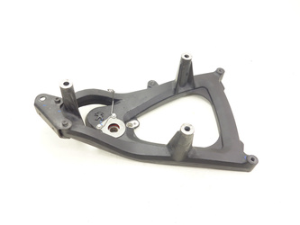 Peugeot Metropolis 400 20- Swingarm muffler mount