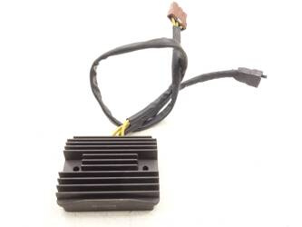 Regulator napięcia Piaggio Mp3 400 500
