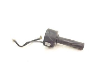 Yamaha Tricity Triptik 125 14-17 Right throttle switch